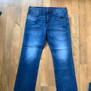 Men’s American Eagle jeans